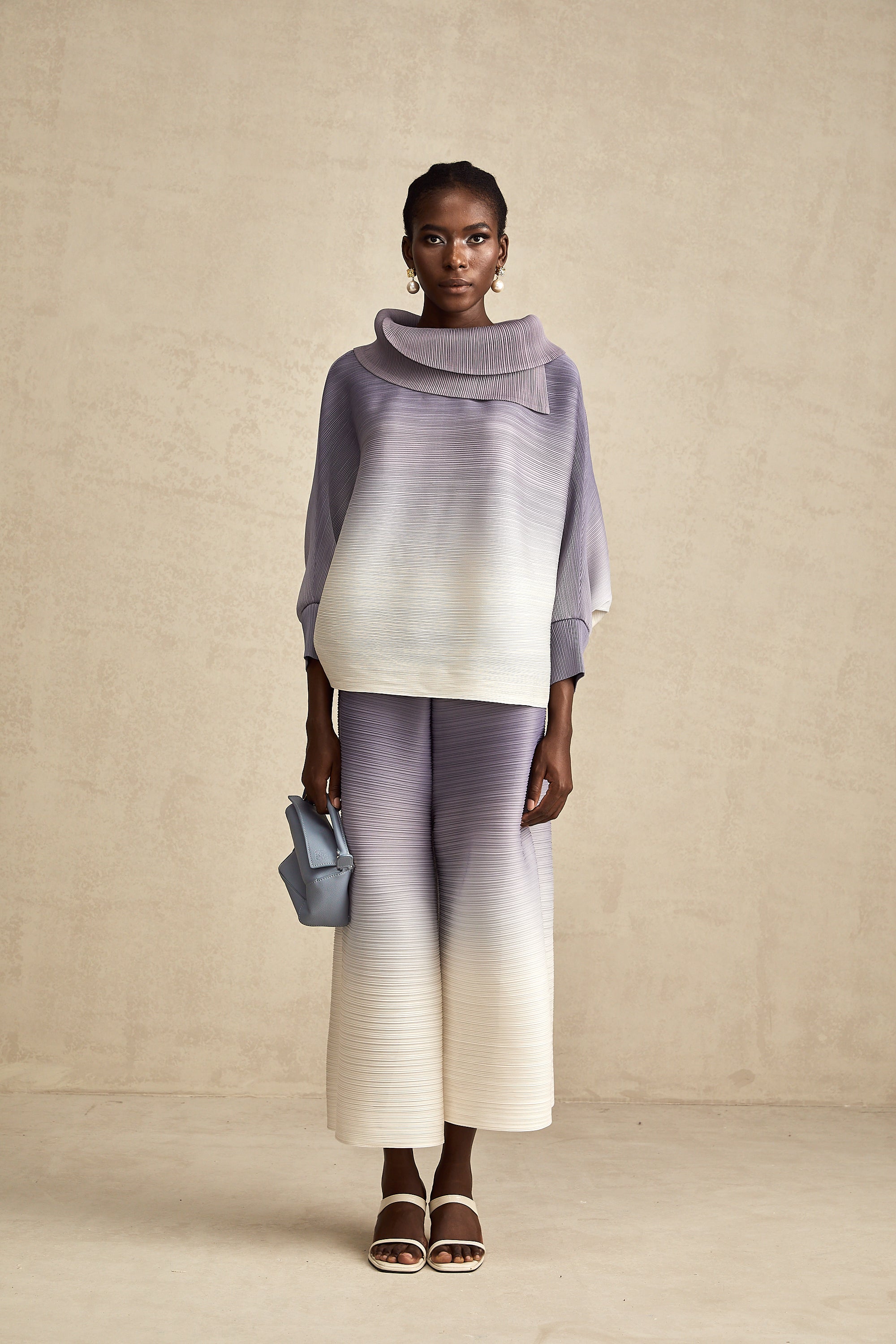 Agathe lila Farbverlauf Wickelbluse & Hosen Set