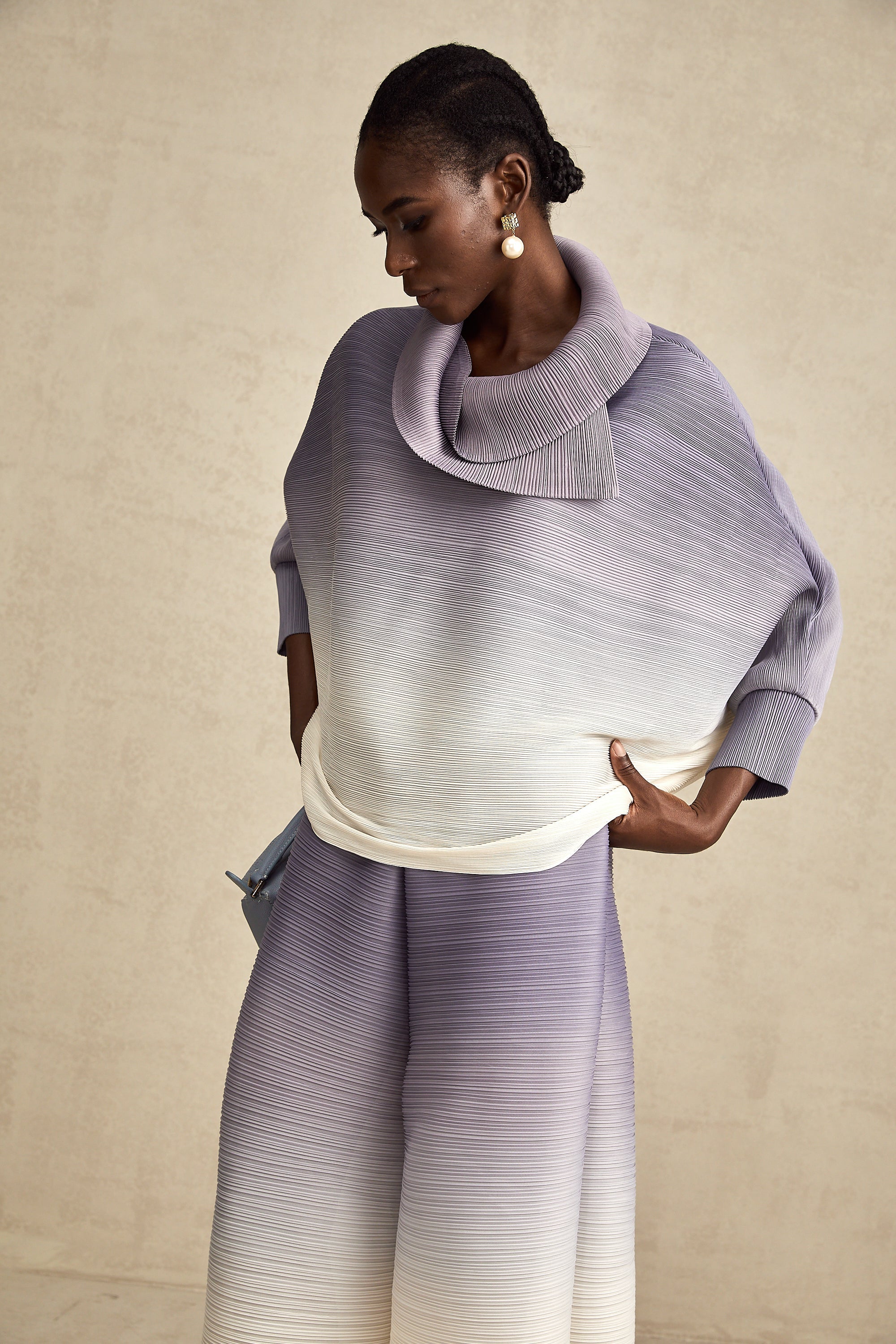 Agathe lila Farbverlauf Wickelbluse & Hosen Set