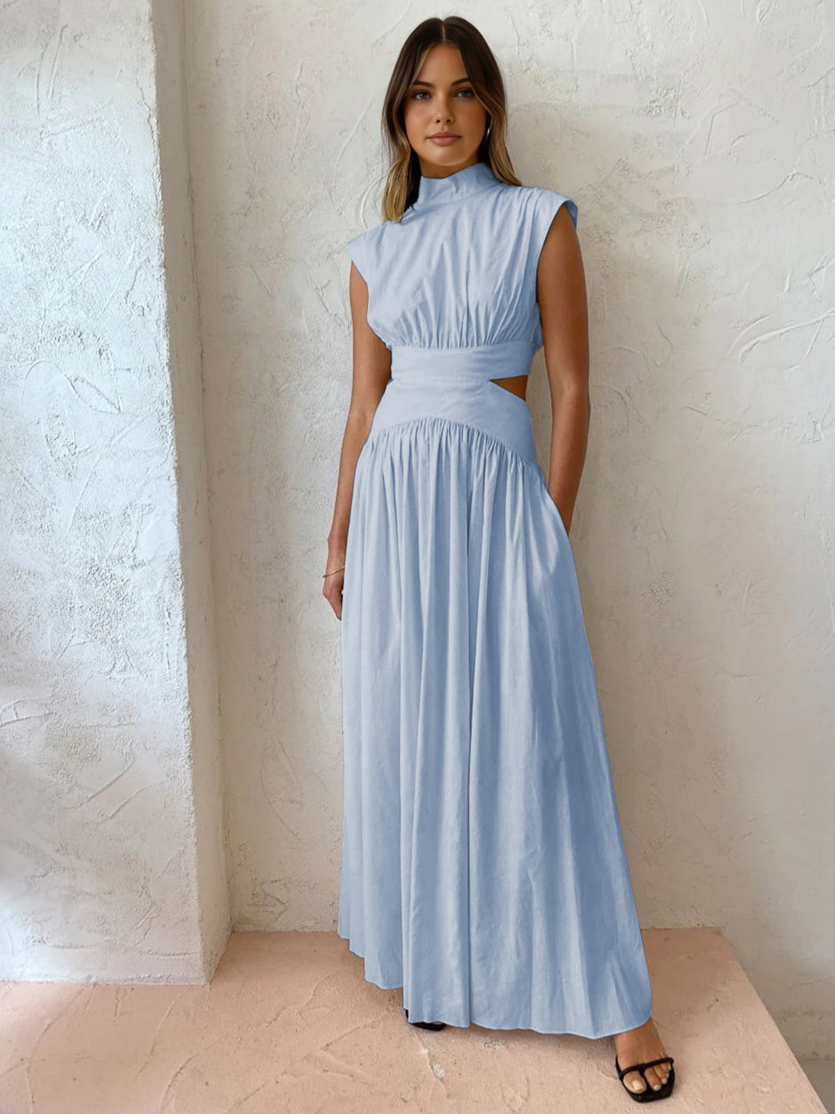 Clara | Maxi Kleid mit Cut-Out und Stehkragen