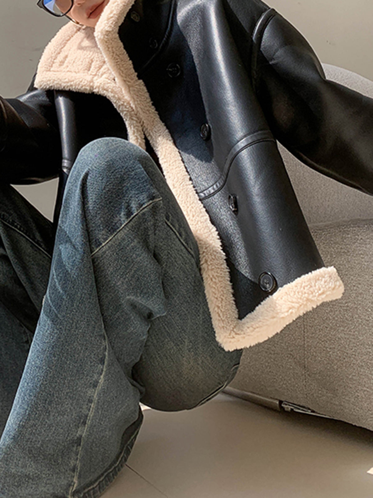 Fleecegefütterte Kunstlederjacke