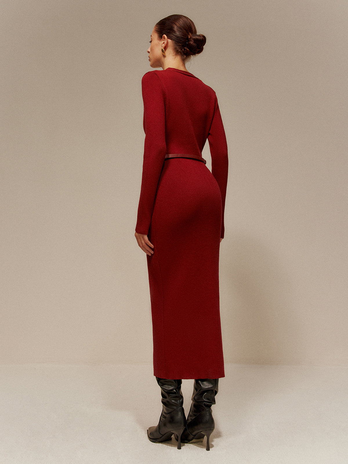 Tyra langes Strickkleid mit V-Ausschnitt
