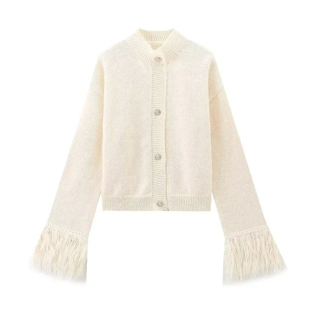 Raya- Samtjacke mit Federmanschetten