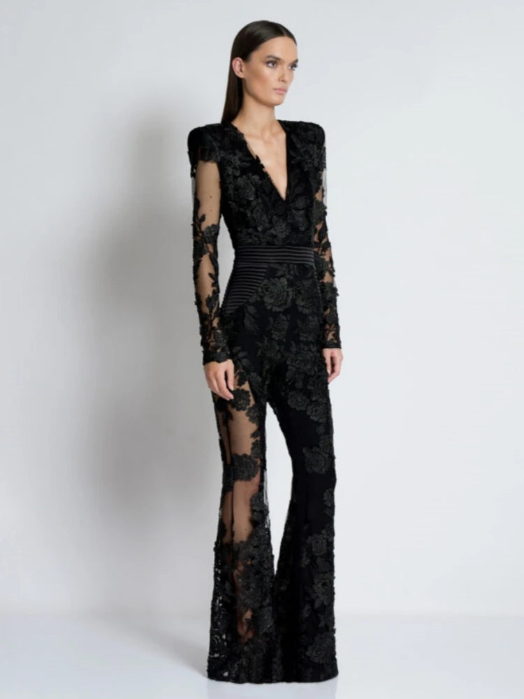 Ambrosia- lange Ärmel Blumen Diamanten Stickerei Jumpsuit.