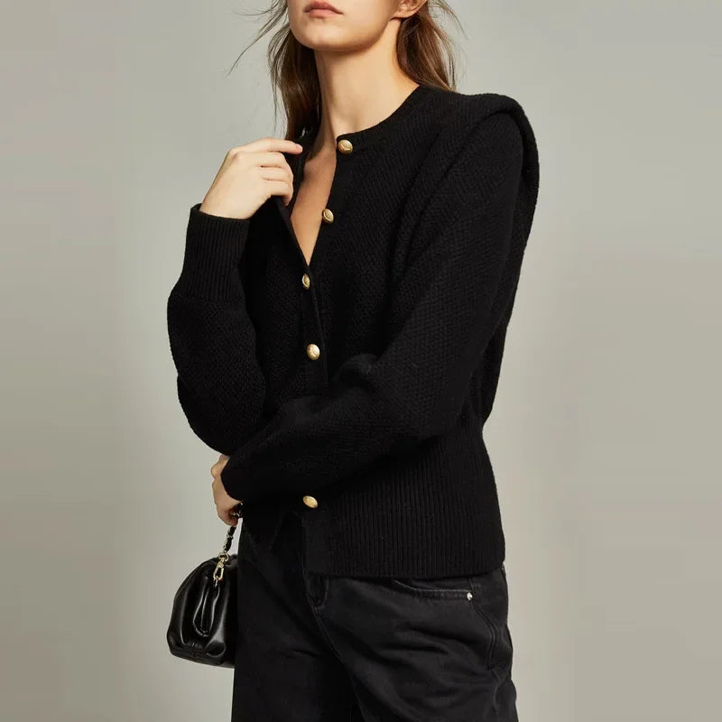 Schwarze High-End-Strickjacke